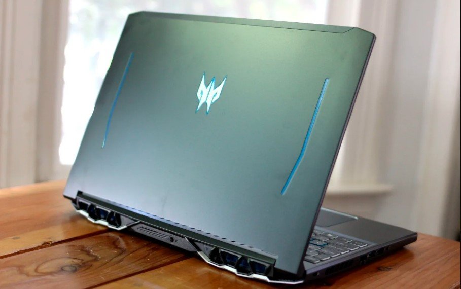 Acer Predator Helios 300