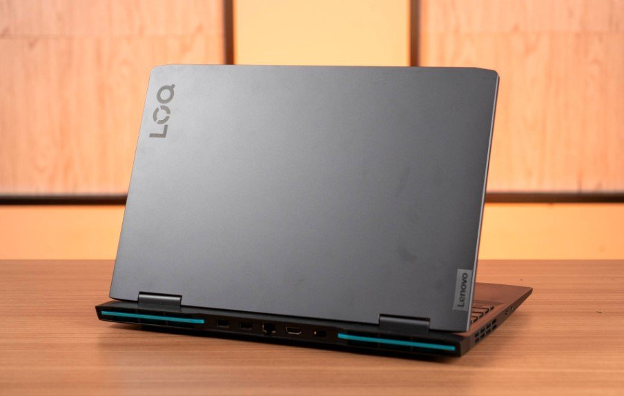 Lenovo LOQ 15